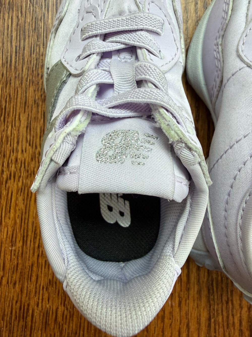 New Balance 327 Astral Glow-Silver Sneakers Sz 5 - Picture 9 of 13